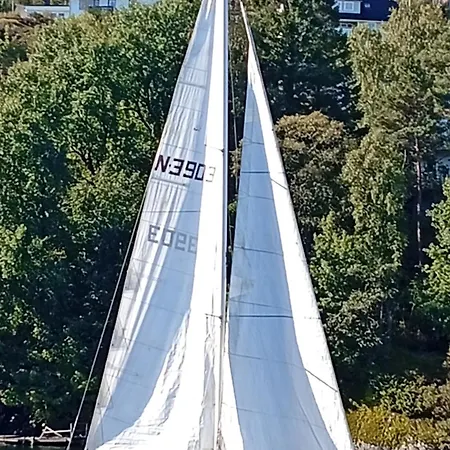 Bakarvagen 2 Botel *